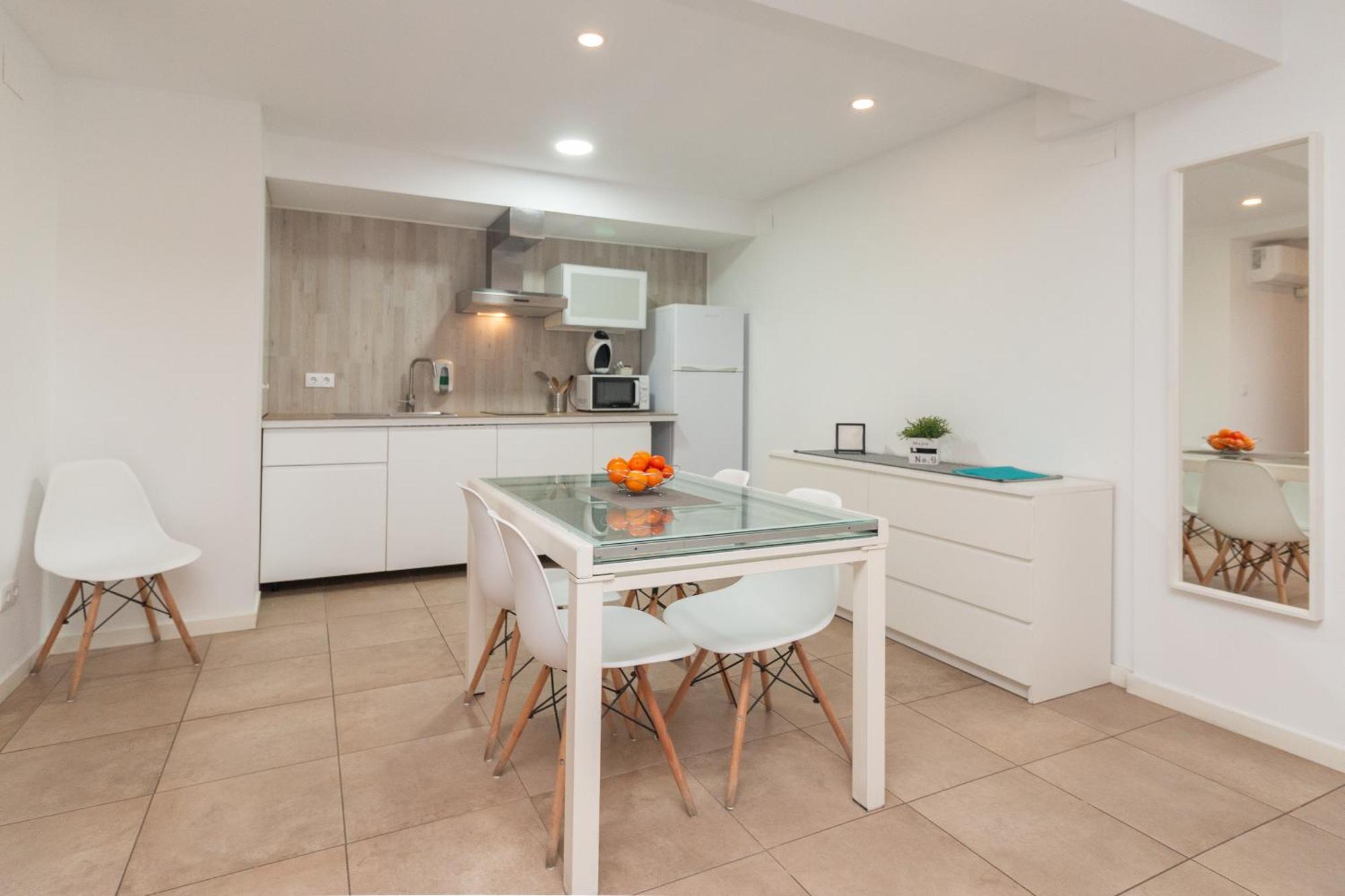 Bet Apartments - Abastos Βαλένθια Δωμάτιο φωτογραφία