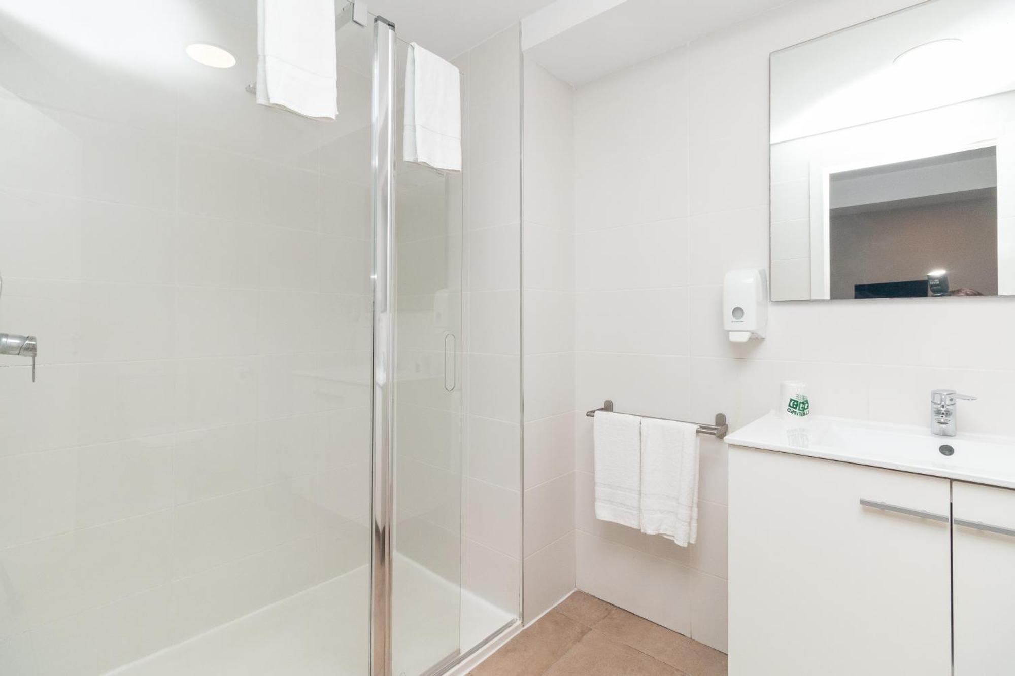 Bet Apartments - Abastos Βαλένθια Δωμάτιο φωτογραφία