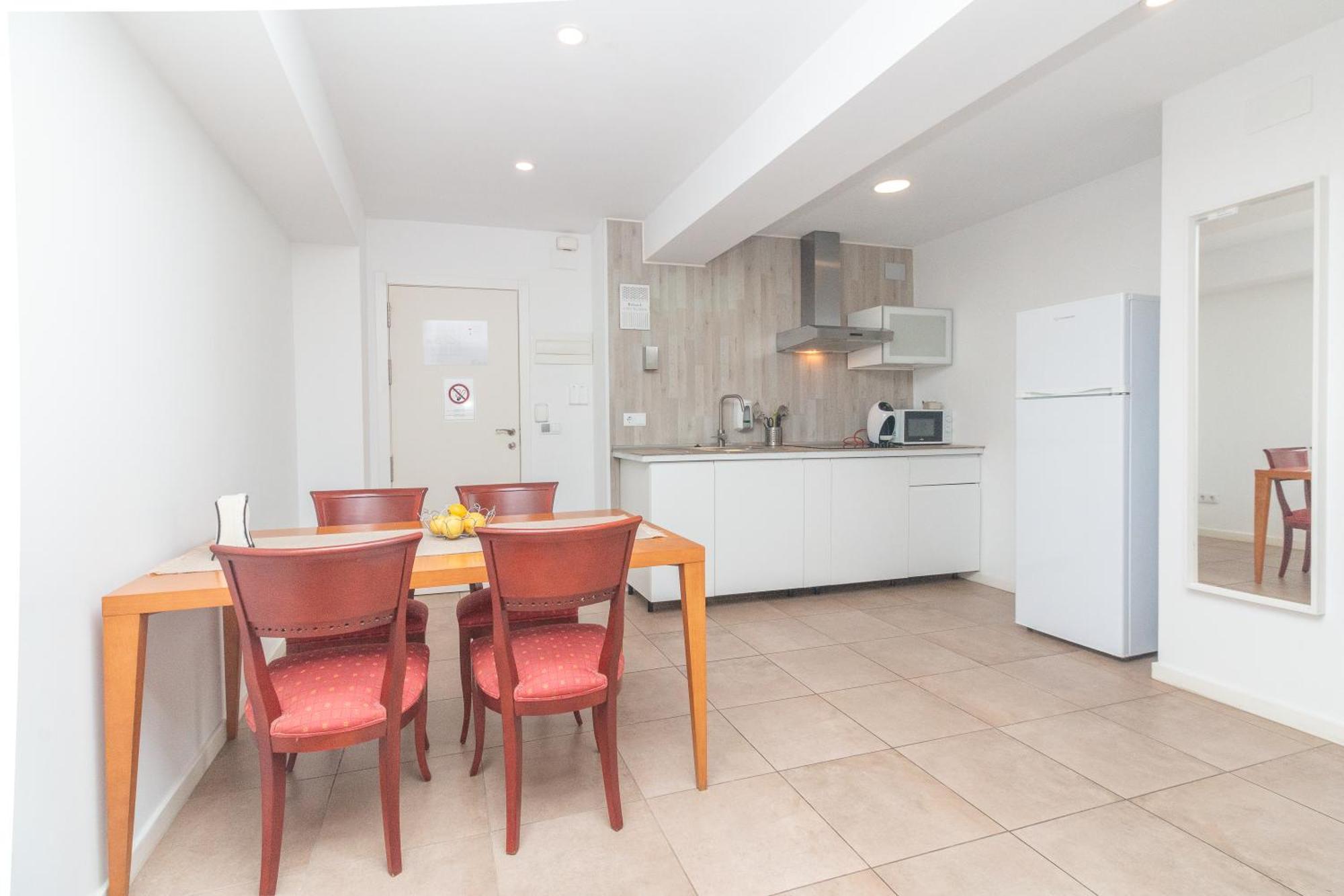 Bet Apartments - Abastos Βαλένθια Εξωτερικό φωτογραφία