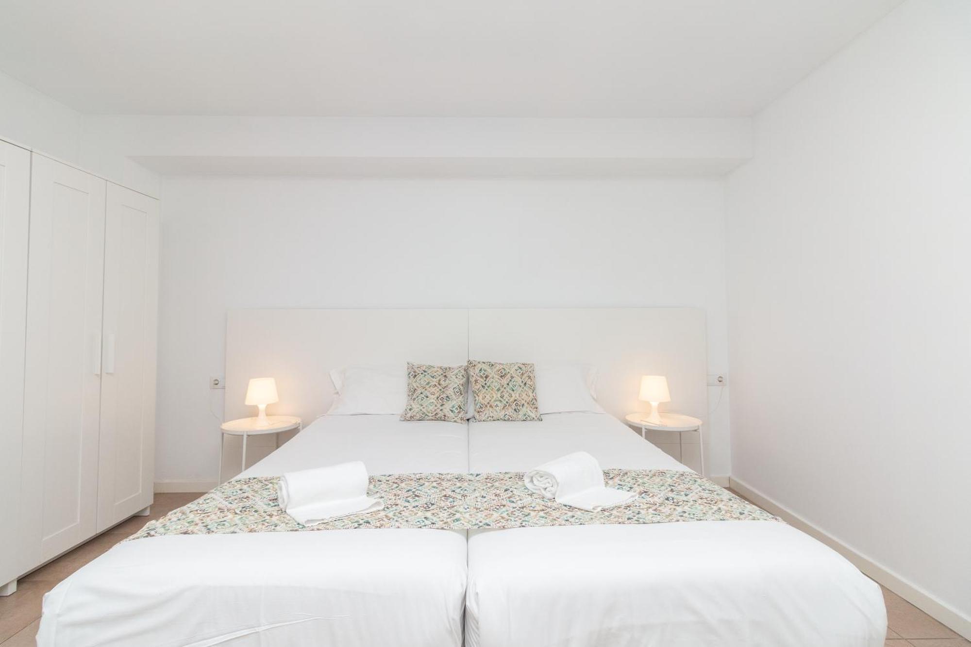 Bet Apartments - Abastos Βαλένθια Δωμάτιο φωτογραφία